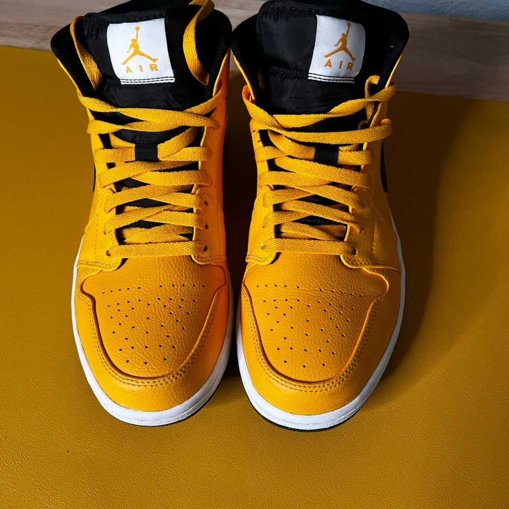 Jordan 1s